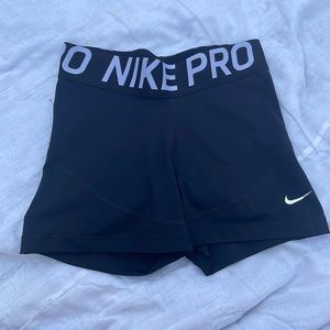 Biker shorts/spandex